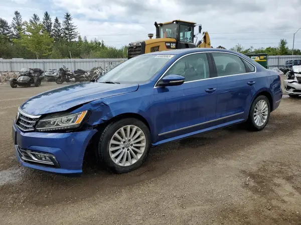 1VWBT7A34HC044916 2017 VOLKSWAGEN PASSAT - Image 1