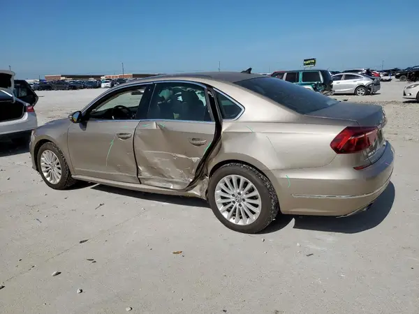 1VWBT7A34HC079214 2017 VOLKSWAGEN PASSAT - Image 2