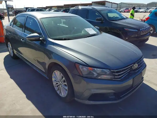 1VWBT7A35GC006867 2016 VOLKSWAGEN PASSAT - Image 1