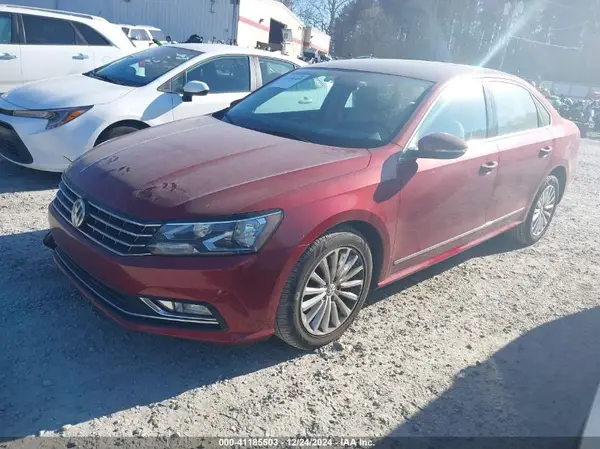 1VWBT7A35GC007839 2016 VOLKSWAGEN PASSAT - Image 2