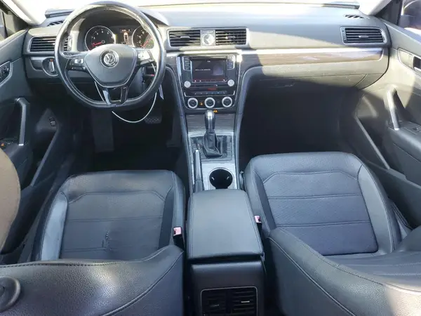 1VWBT7A35GC011972 2016 VOLKSWAGEN PASSAT - Image 8