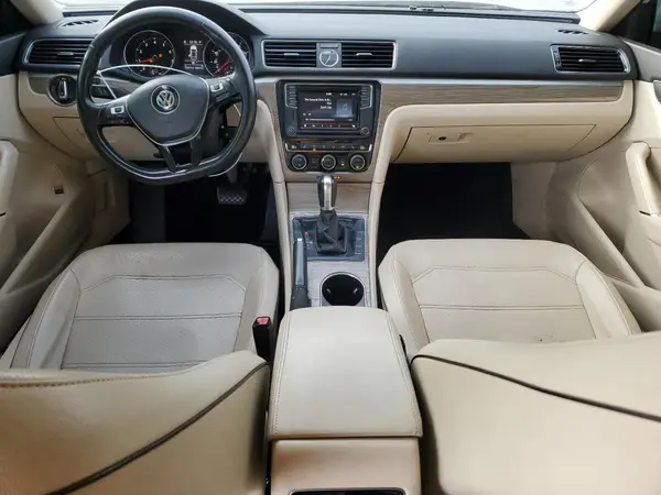 1VWBT7A35GC022356 2016 VOLKSWAGEN PASSAT - Image 8