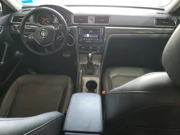 1VWBT7A35GC026908 2016 VOLKSWAGEN PASSAT - Image 8