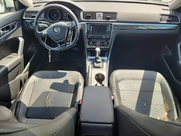 1VWBT7A35GC027928 2016 VOLKSWAGEN PASSAT - Image 8