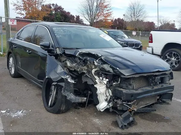 1VWBT7A35GC032529 2016 VOLKSWAGEN PASSAT - Image 1