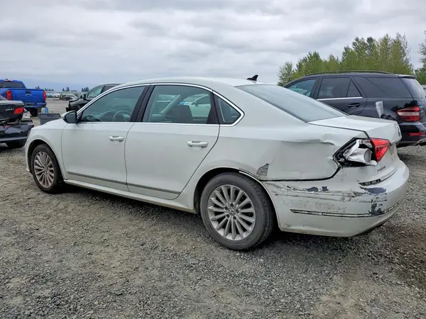 1VWBT7A35GC039707 2016 VOLKSWAGEN PASSAT - Image 2