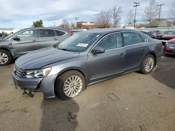 1VWBT7A35GC044129 2016 VOLKSWAGEN PASSAT - Image 1