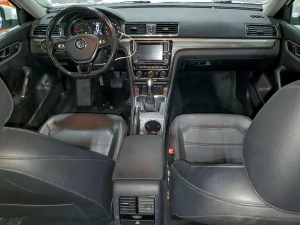 1VWBT7A35GC058483 2016 VOLKSWAGEN PASSAT - Image 8