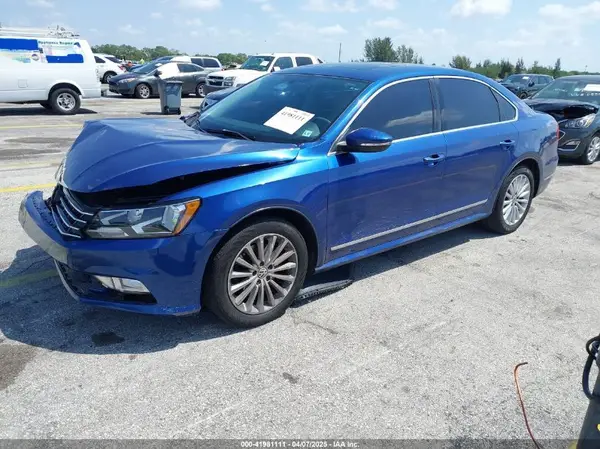 1VWBT7A35GC067037 2016 VOLKSWAGEN PASSAT - Image 2