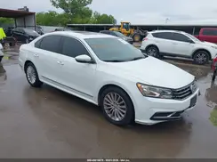 1VWBT7A35HC013125 2017 VOLKSWAGEN PASSAT