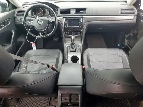 1VWBT7A35HC018177 2017 VOLKSWAGEN PASSAT - Image 8