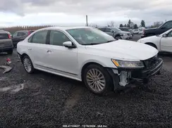 1VWBT7A35HC025257 2017 VOLKSWAGEN PASSAT