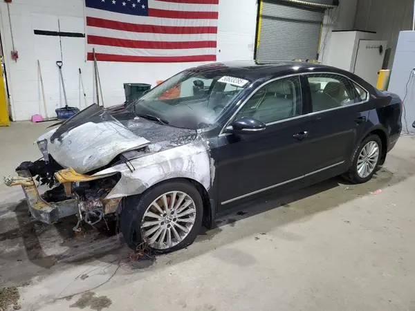 1VWBT7A35HC051342 2017 VOLKSWAGEN PASSAT - Image 1