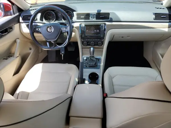 1VWBT7A35HC079741 2017 VOLKSWAGEN PASSAT - Image 8