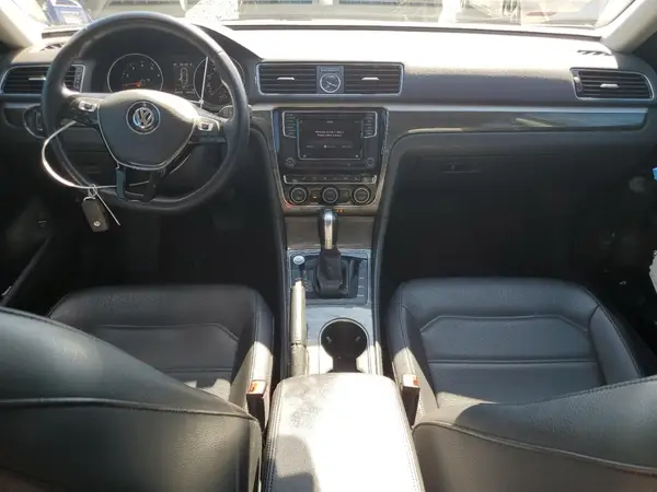 1VWBT7A36GC003556 2016 VOLKSWAGEN PASSAT - Image 8