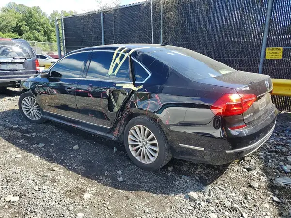 1VWBT7A36GC009180 2016 VOLKSWAGEN PASSAT - Image 2