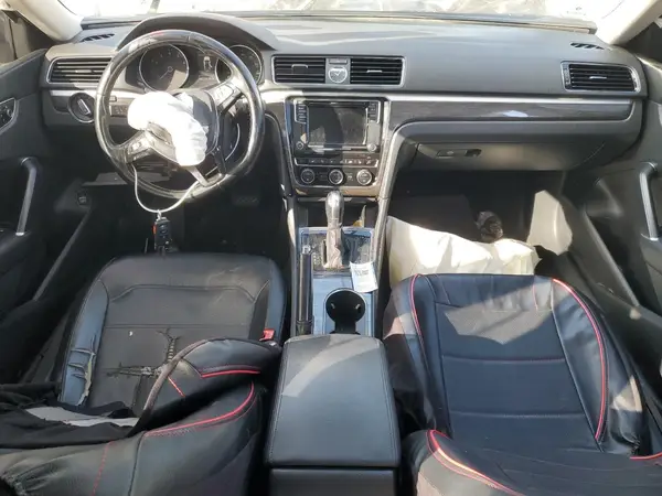 1VWBT7A36GC017733 2016 VOLKSWAGEN PASSAT - Image 8