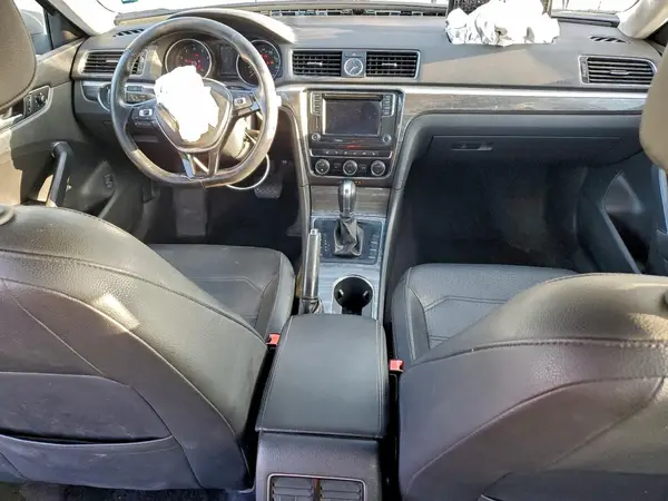 1VWBT7A36GC022687 2016 VOLKSWAGEN PASSAT - Image 8