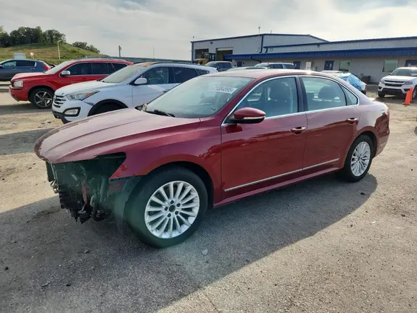 1VWBT7A36GC028781 2016 VOLKSWAGEN PASSAT - Image 1