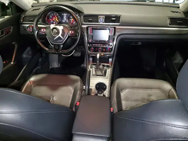 1VWBT7A36GC029817 2016 VOLKSWAGEN PASSAT - Image 8
