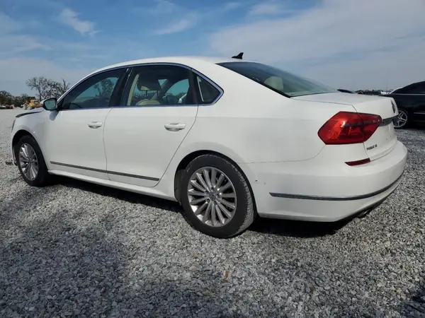 1VWBT7A36GC029929 2016 VOLKSWAGEN PASSAT - Image 2