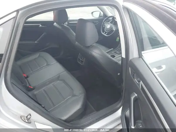 1VWBT7A36GC032250 2016 VOLKSWAGEN PASSAT - Image 8