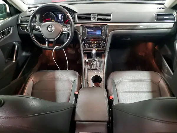 1VWBT7A36GC045306 2016 VOLKSWAGEN PASSAT - Image 8
