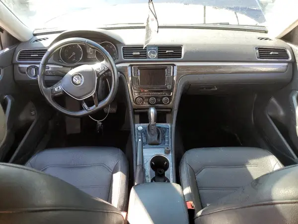 1VWBT7A36GC051039 2016 VOLKSWAGEN PASSAT - Image 8