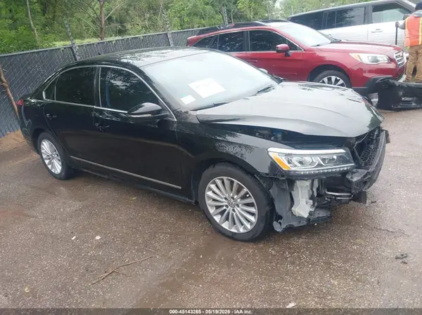 1VWBT7A36GC063546 2016 VOLKSWAGEN PASSAT - Image 1