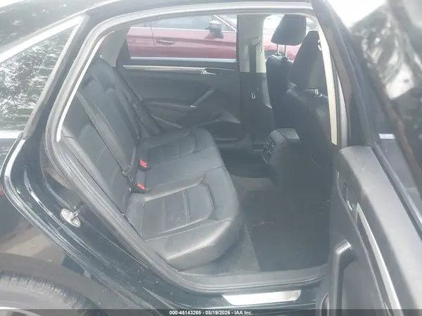 1VWBT7A36GC063546 2016 VOLKSWAGEN PASSAT - Image 8