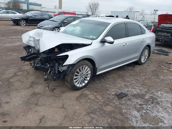 1VWBT7A36GC068682 2016 VOLKSWAGEN PASSAT - Image 2
