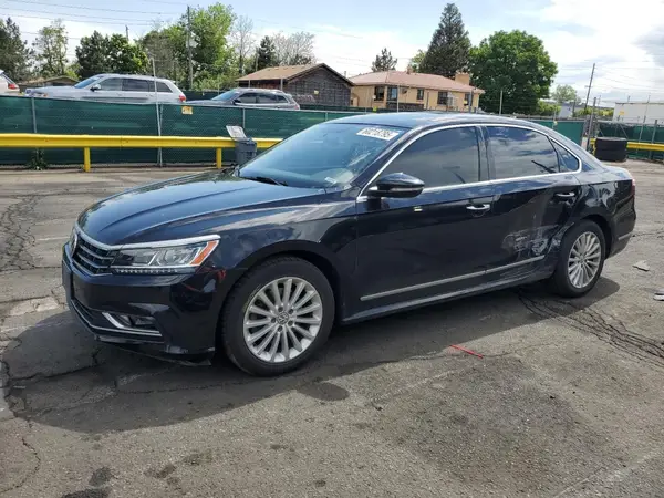 1VWBT7A36HC032752 2017 VOLKSWAGEN PASSAT - Image 1