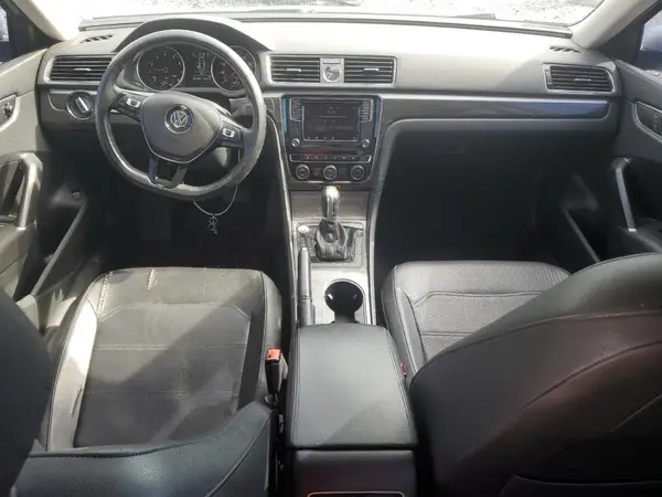 1VWBT7A36HC034422 2017 VOLKSWAGEN PASSAT - Image 8