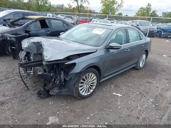 1VWBT7A36HC036977 2017 VOLKSWAGEN PASSAT - Image 2