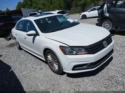 1VWBT7A36HC039958 2017 VOLKSWAGEN PASSAT