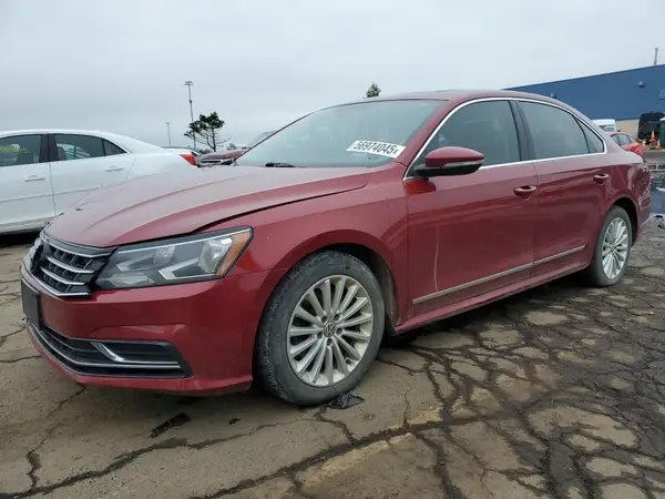 1VWBT7A36HC077318 2017 VOLKSWAGEN PASSAT - Image 1