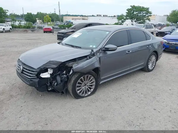 1VWBT7A37GC004554 2016 VOLKSWAGEN PASSAT - Image 2