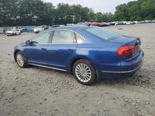 1VWBT7A37GC017384 2016 VOLKSWAGEN PASSAT - Image 2