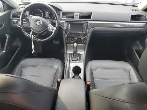 1VWBT7A37GC017384 2016 VOLKSWAGEN PASSAT - Image 8