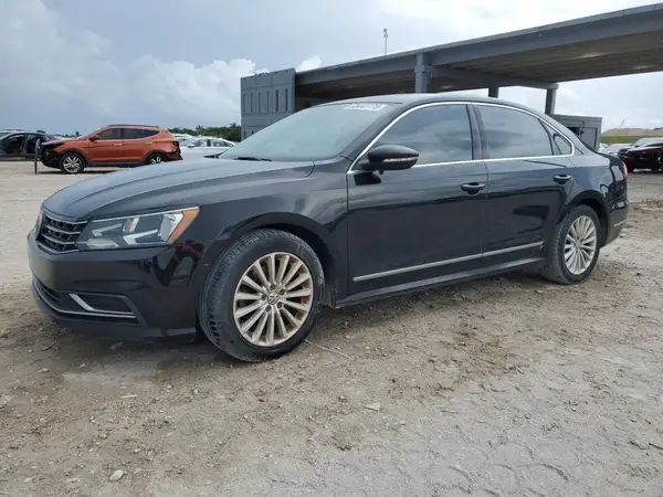 1VWBT7A37GC025260 2016 VOLKSWAGEN PASSAT - Image 1