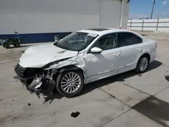 1VWBT7A37GC042561 2016 VOLKSWAGEN PASSAT