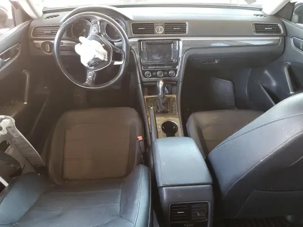 1VWBT7A37GC053124 2016 VOLKSWAGEN PASSAT - Image 8