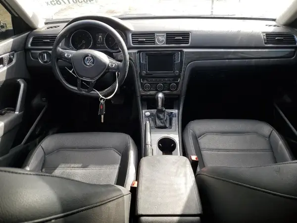 1VWBT7A37GC054791 2016 VOLKSWAGEN PASSAT - Image 8