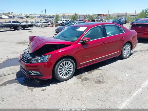 1VWBT7A37GC054998 2016 VOLKSWAGEN PASSAT - Image 2