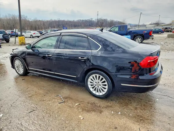 1VWBT7A37GC066102 2016 VOLKSWAGEN PASSAT - Image 2