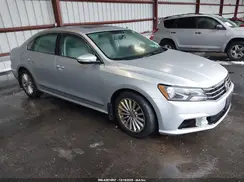 1VWBT7A37HC003759 2017 VOLKSWAGEN PASSAT