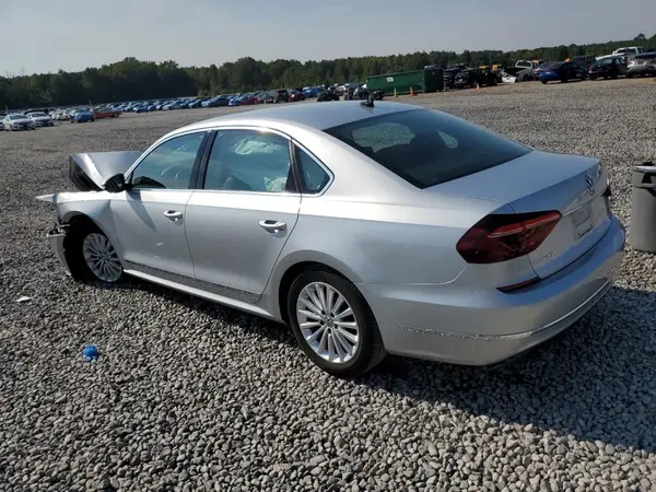 1VWBT7A37HC005401 2017 VOLKSWAGEN PASSAT - Image 2