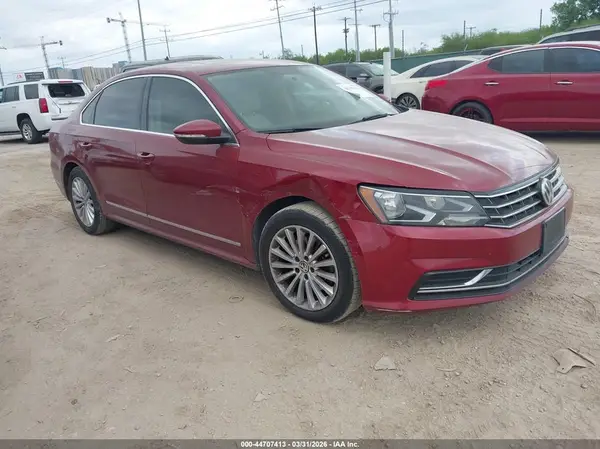 1VWBT7A37HC029326 2017 VOLKSWAGEN PASSAT - Image 1