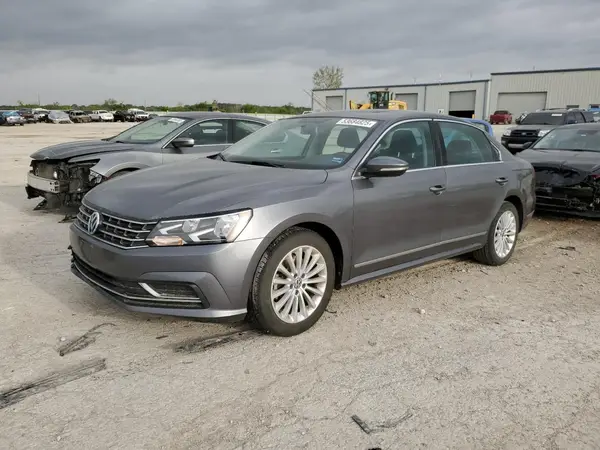 1VWBT7A37HC059460 2017 VOLKSWAGEN PASSAT - Image 1
