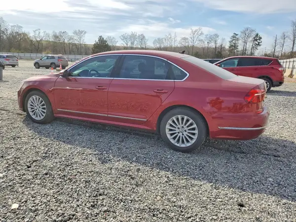 1VWBT7A37HC060706 2017 VOLKSWAGEN PASSAT - Image 2